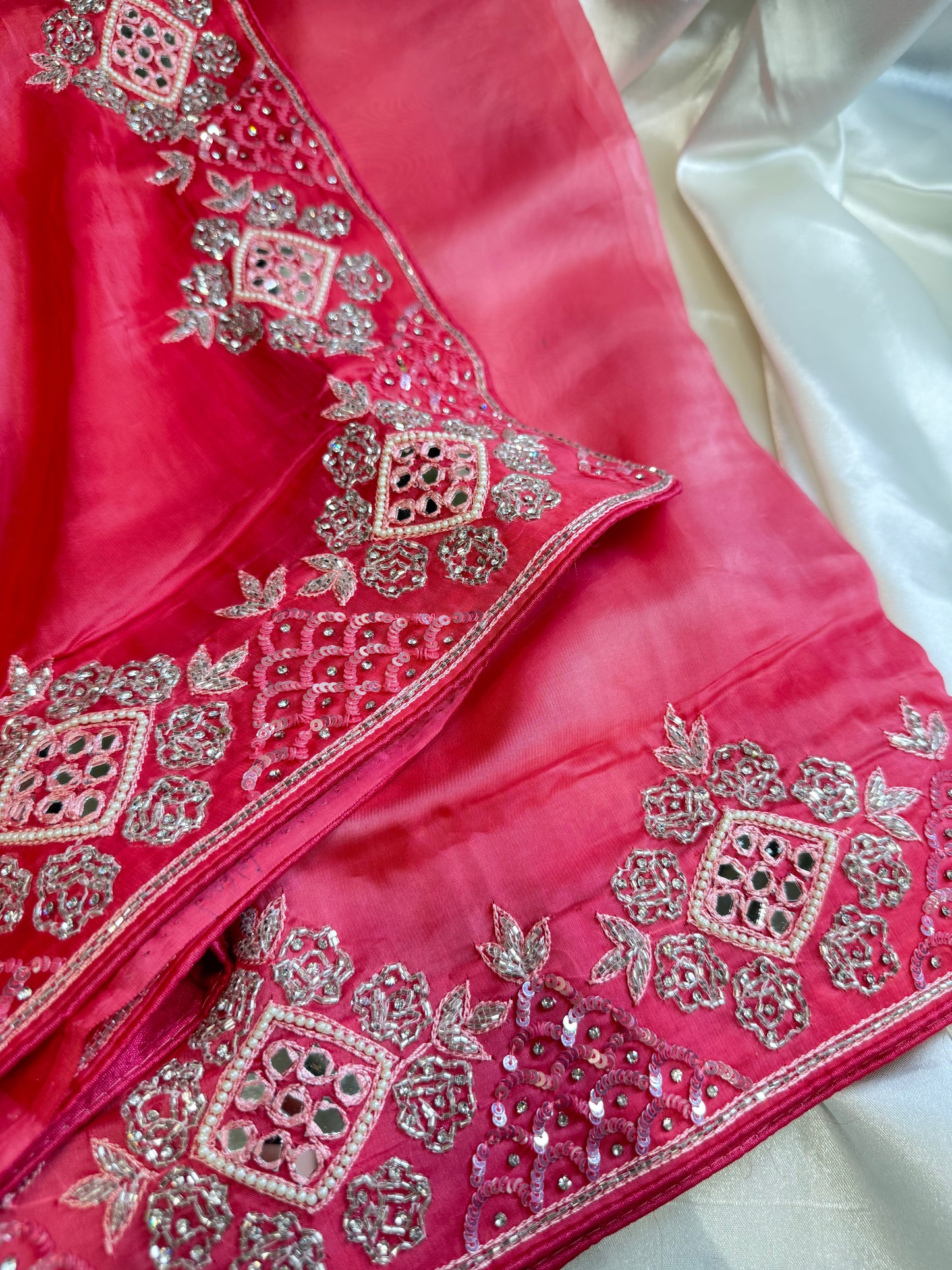 Chiniya Handwork Silk Saree (Pink)