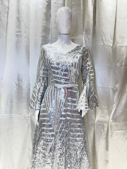 Net Extraordinary Wedding Dress (Silver)