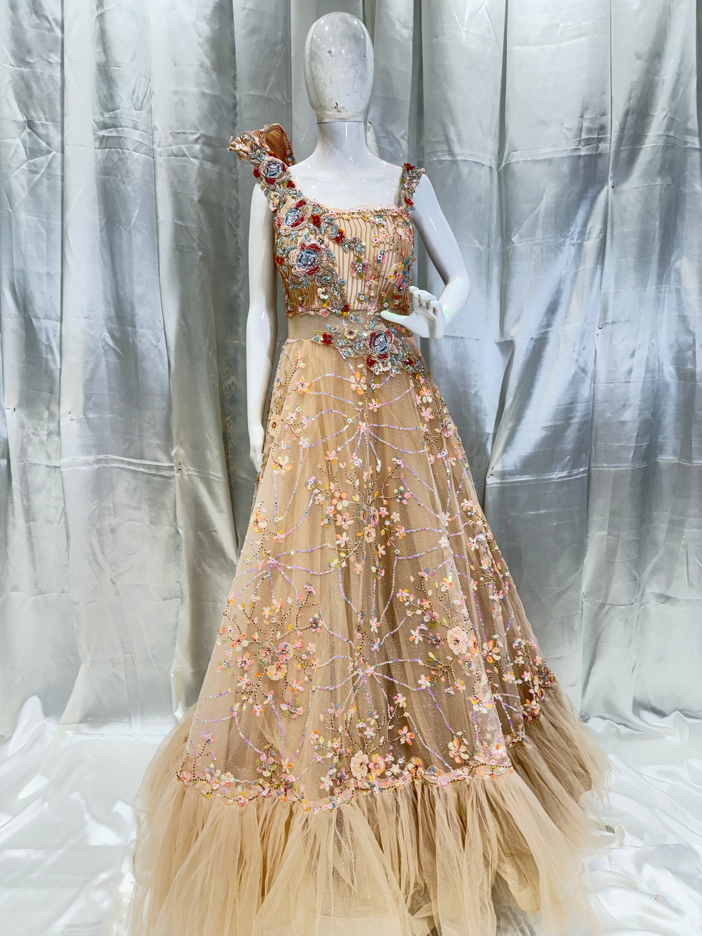 Net Boutique Style Western Gown (Peach)