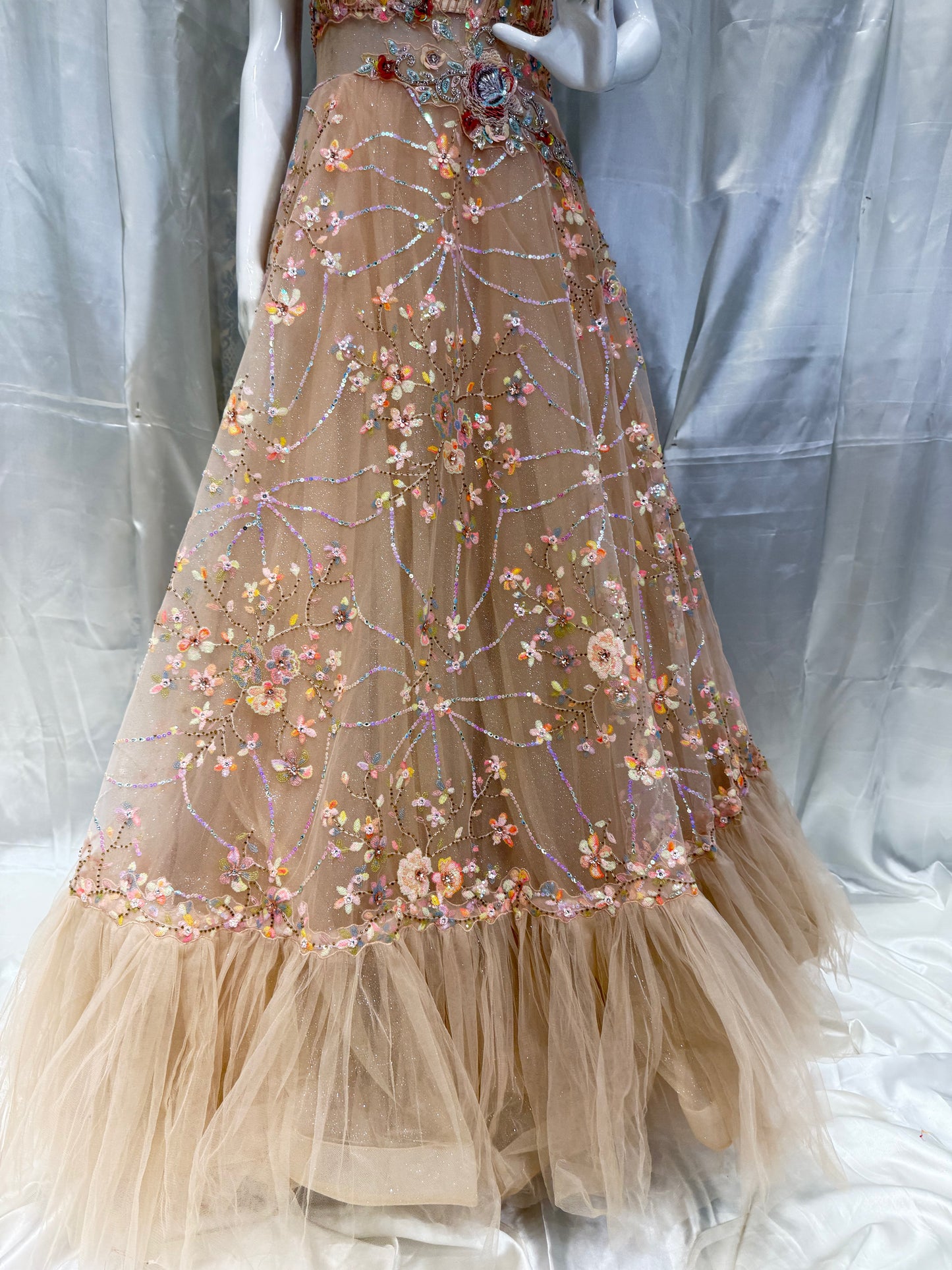 Net Boutique Style Western Gown (Peach)