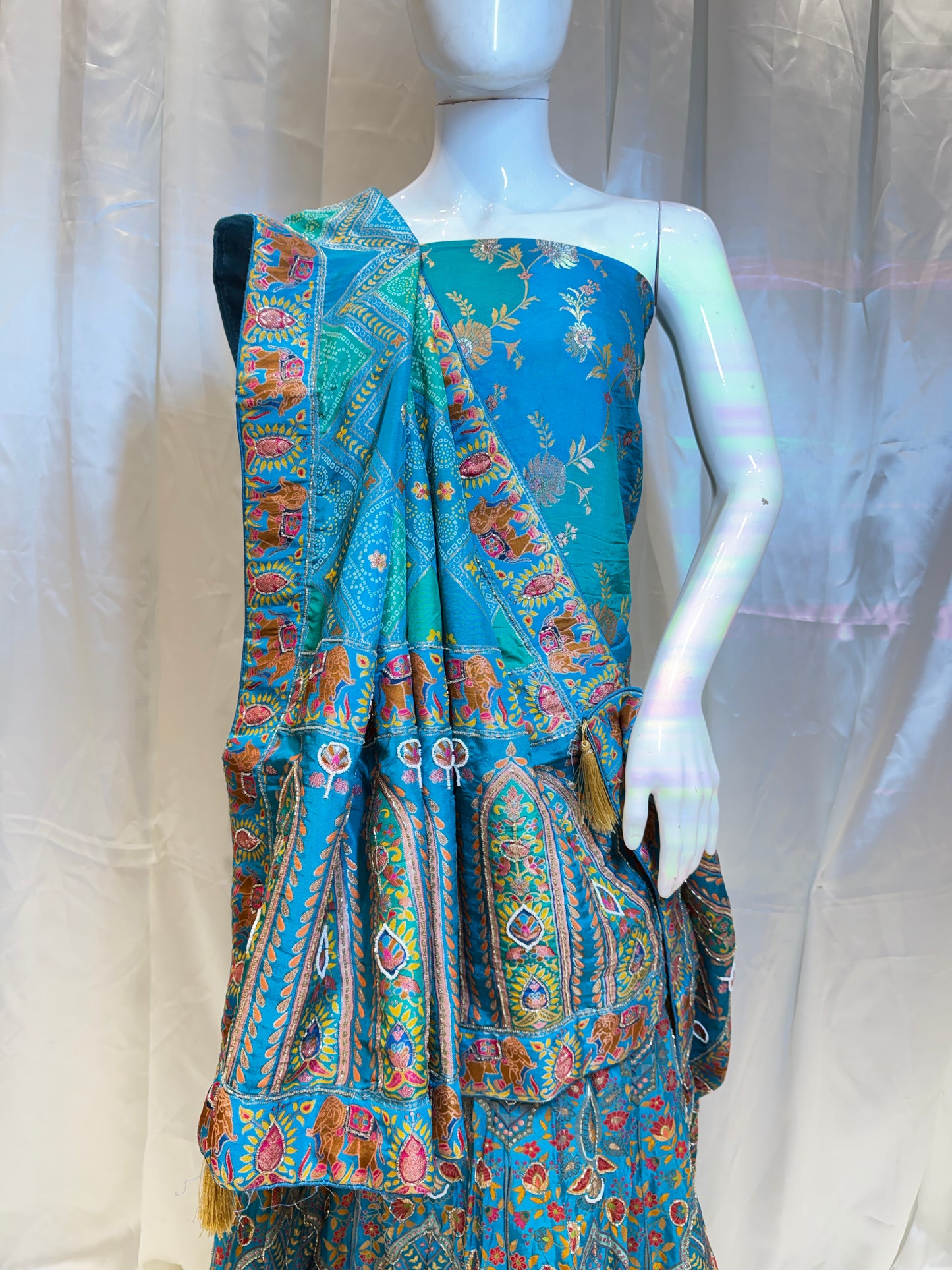 Banarasi Silk Party Wear Lehenga (Firozi)