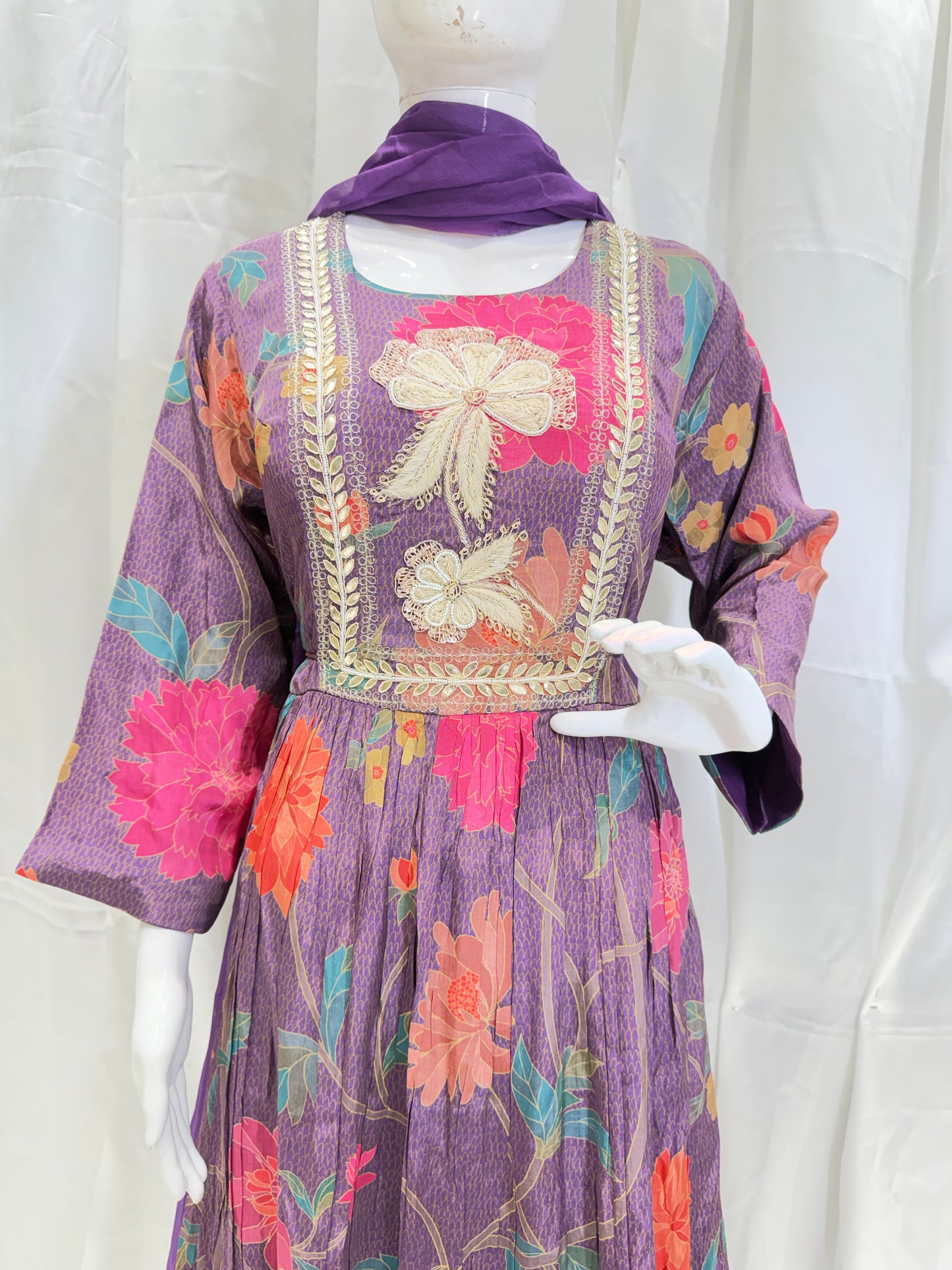 Soft Crepe Silk Digital Print Gown (Mauve)