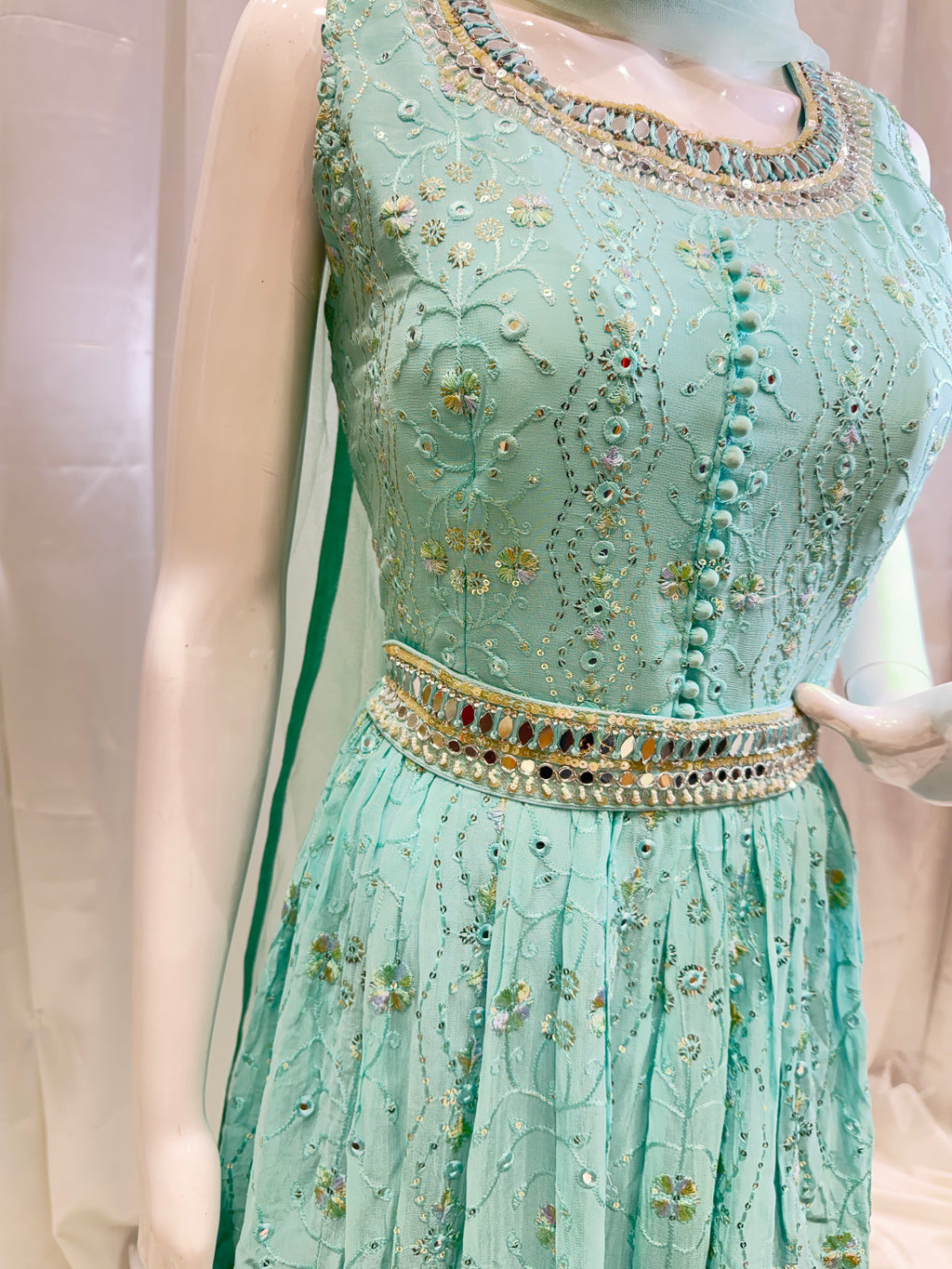 Sea green 