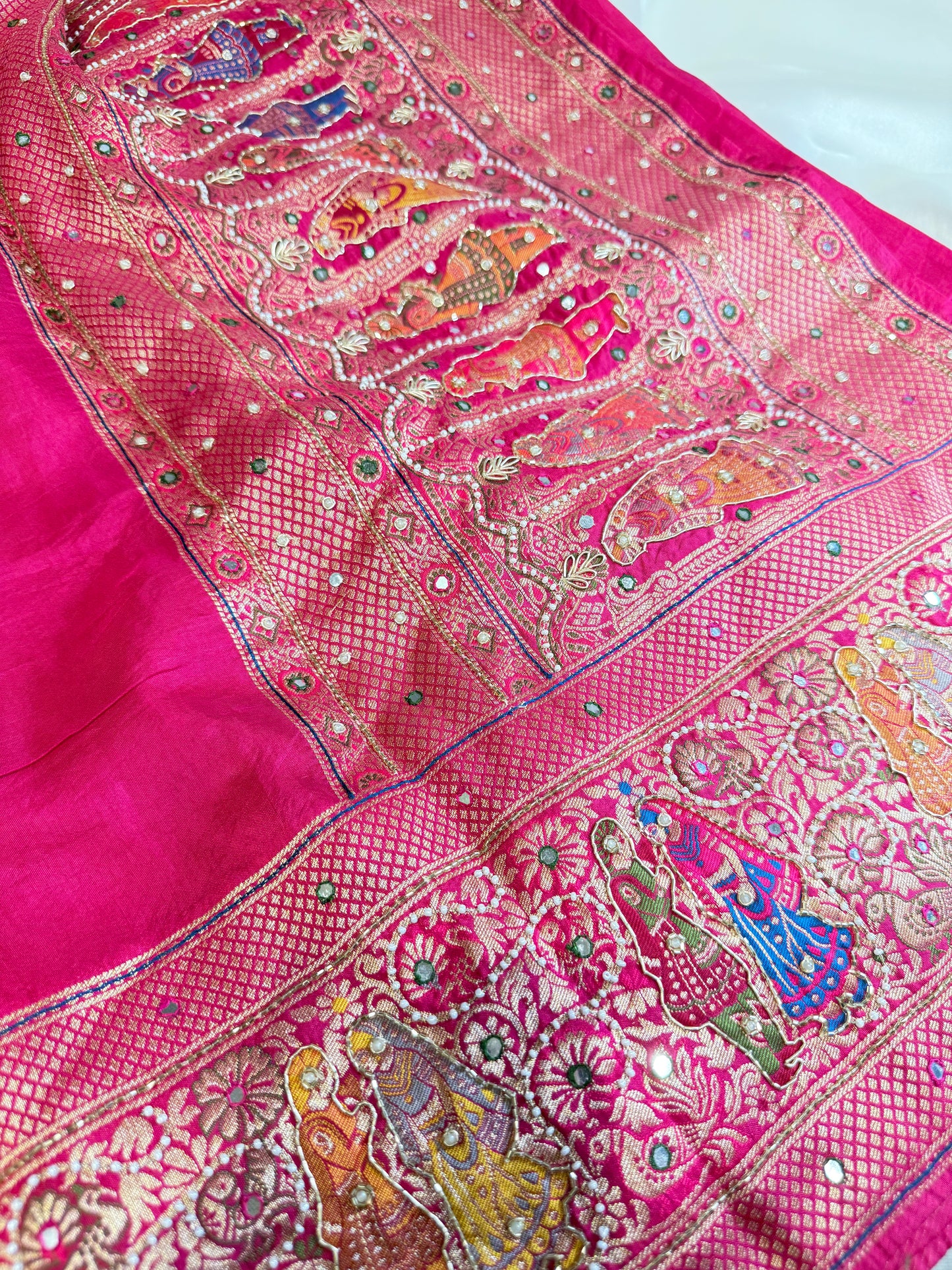 Plan Border Ajrak Silk Saree (Hot Pink)
