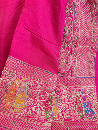 Plan Border Ajrak Silk Saree (Hot Pink)