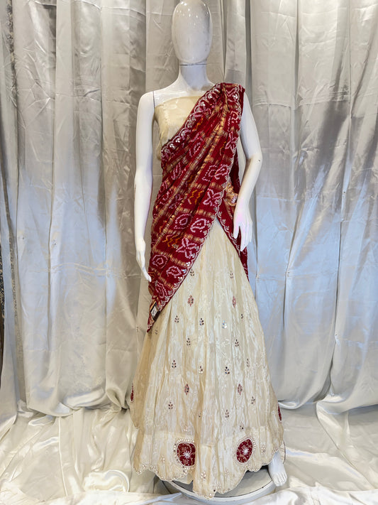 Pure Silk Tanchui with Gharchola Contrast  Dupatta (Beige)