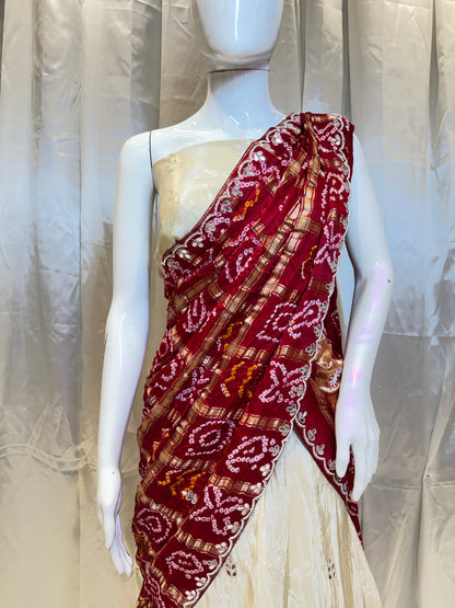 Pure Silk Tanchui with Gharchola Contrast  Dupatta (Beige)