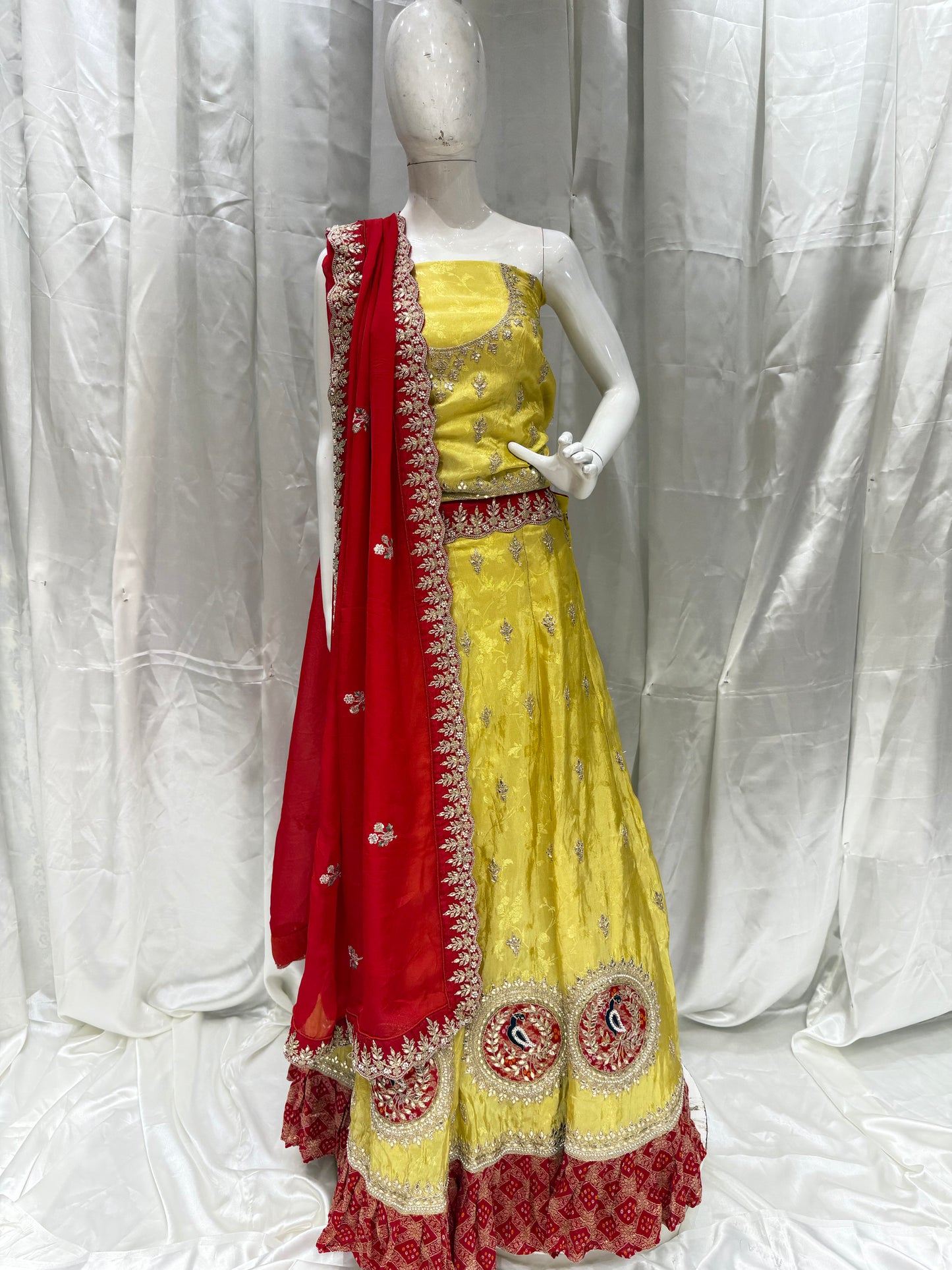 Silk Jamdani Handwork Embroidery Lehenga (Banana Yellow with Red)