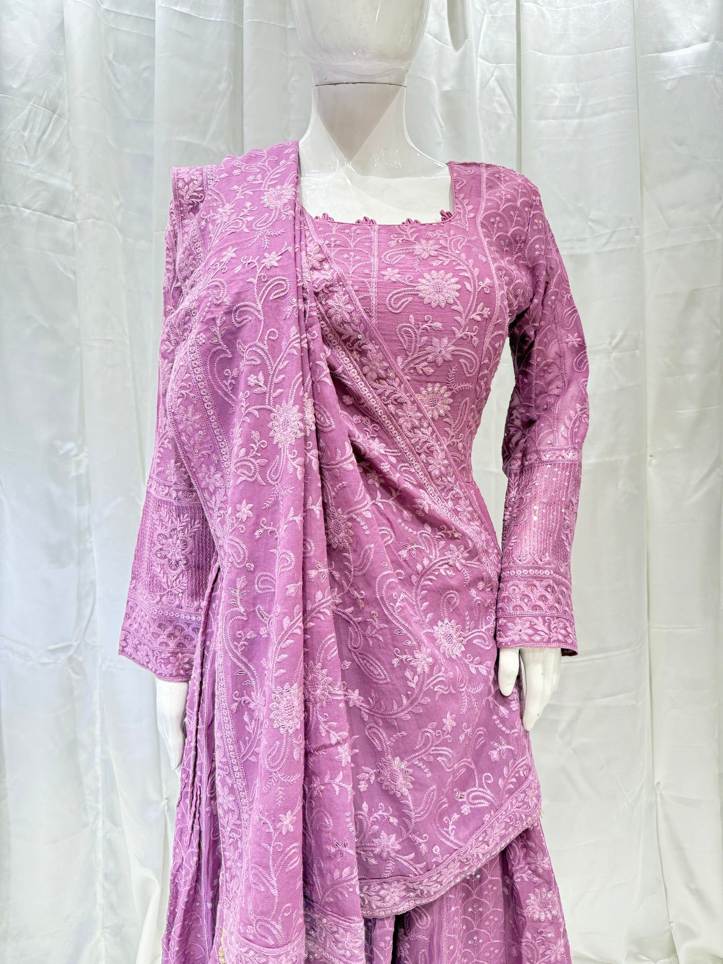 Georgette Kantha Work Gown (Lilac)